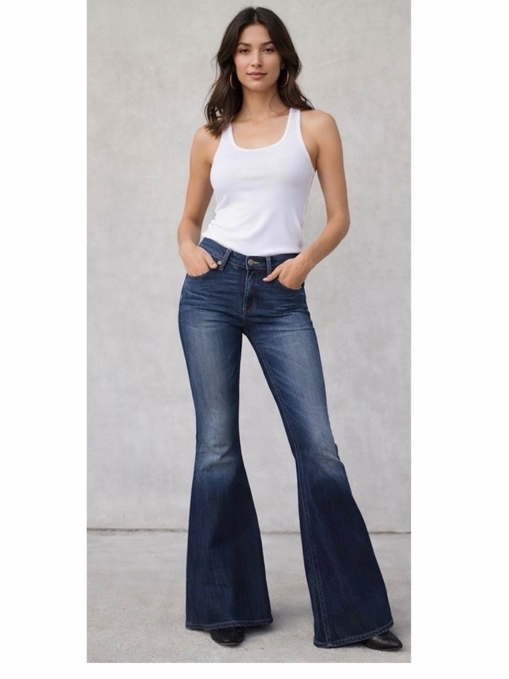 Rag & Bone Elephant Bell Flare
Dark Wash Wide Bootcut Stretch Jeans Size 30 - Picture 3 of 9